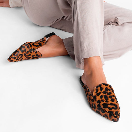 Vinci Shoes Serena Animal Print Mules