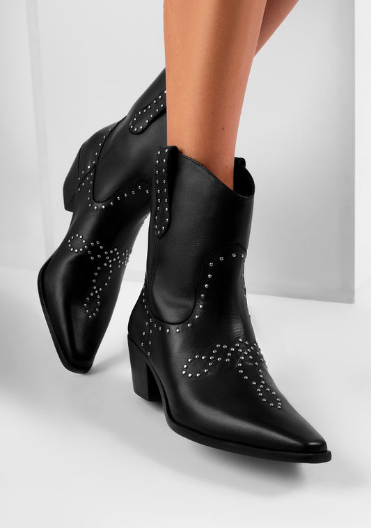 Evelyn Black Boots