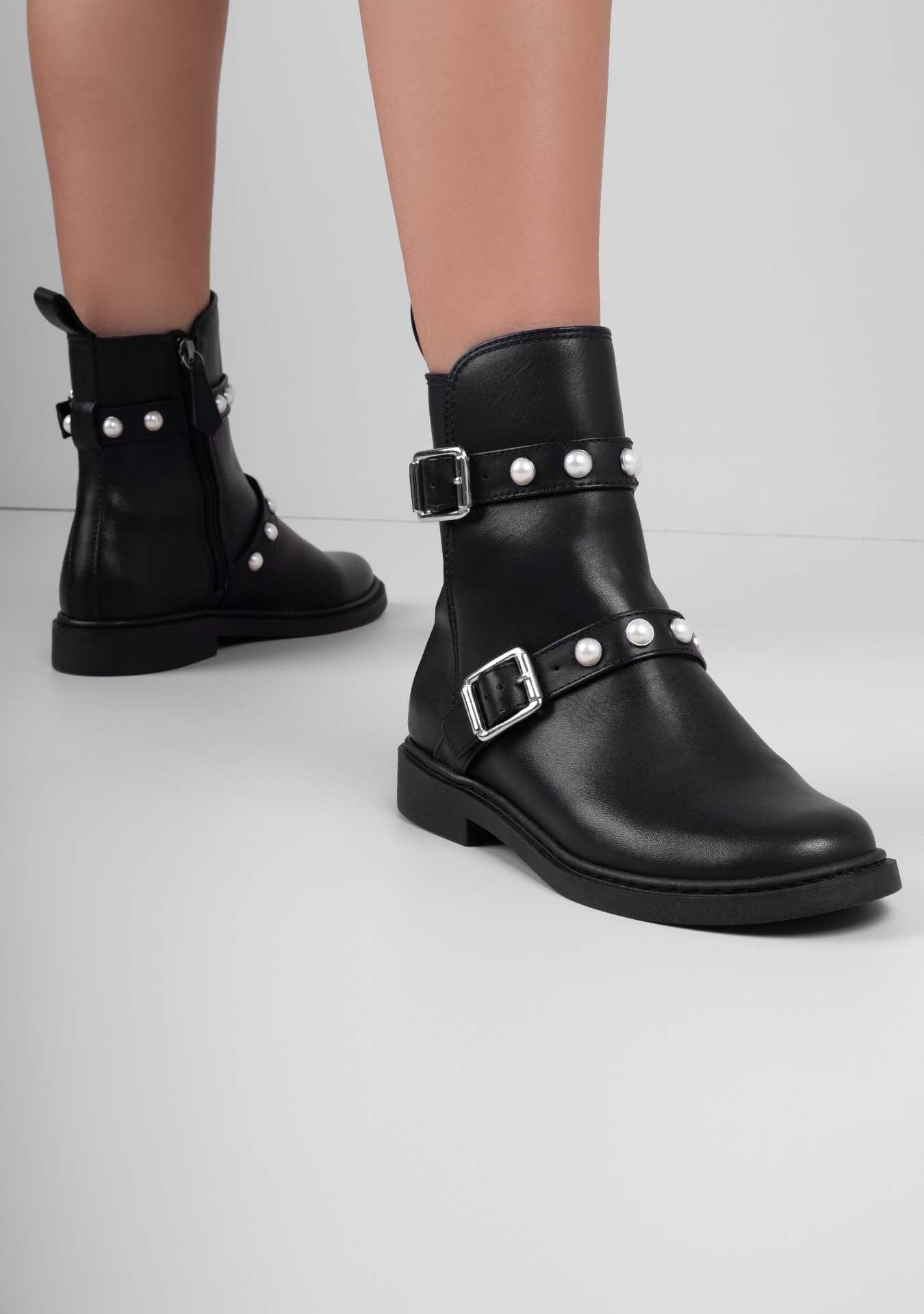 Augusta Black Boots