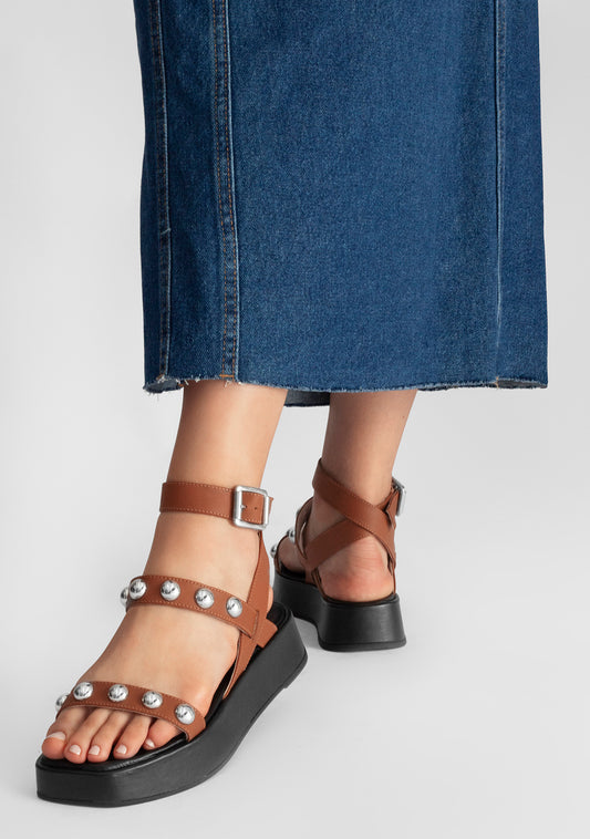 Ellen Camel Flatforms