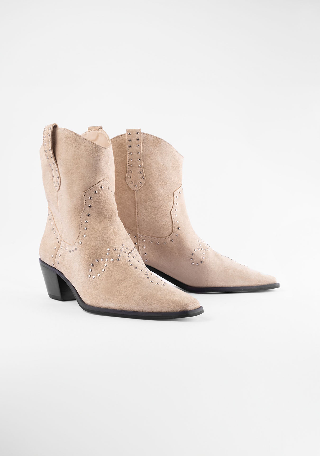 Evelyn Sand Boots