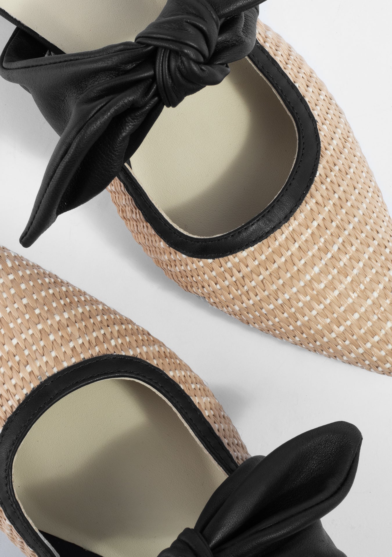 Filipa Raffia Black Mules