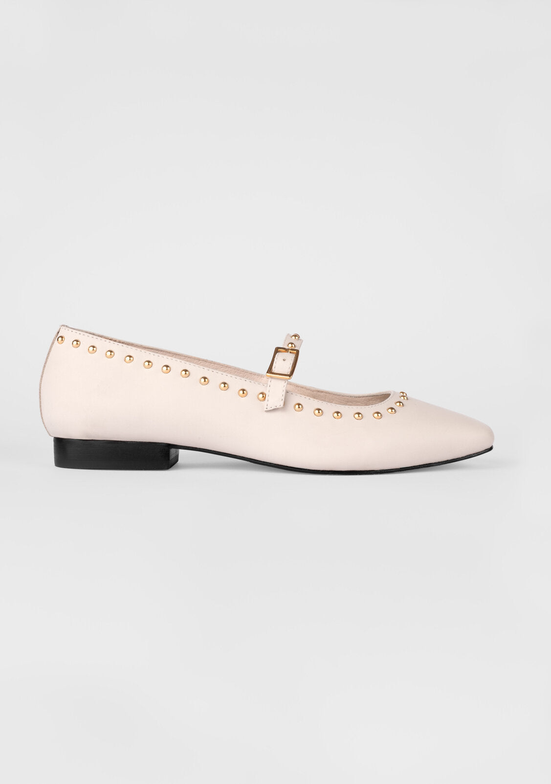 Frances Vanilla Ballerinas