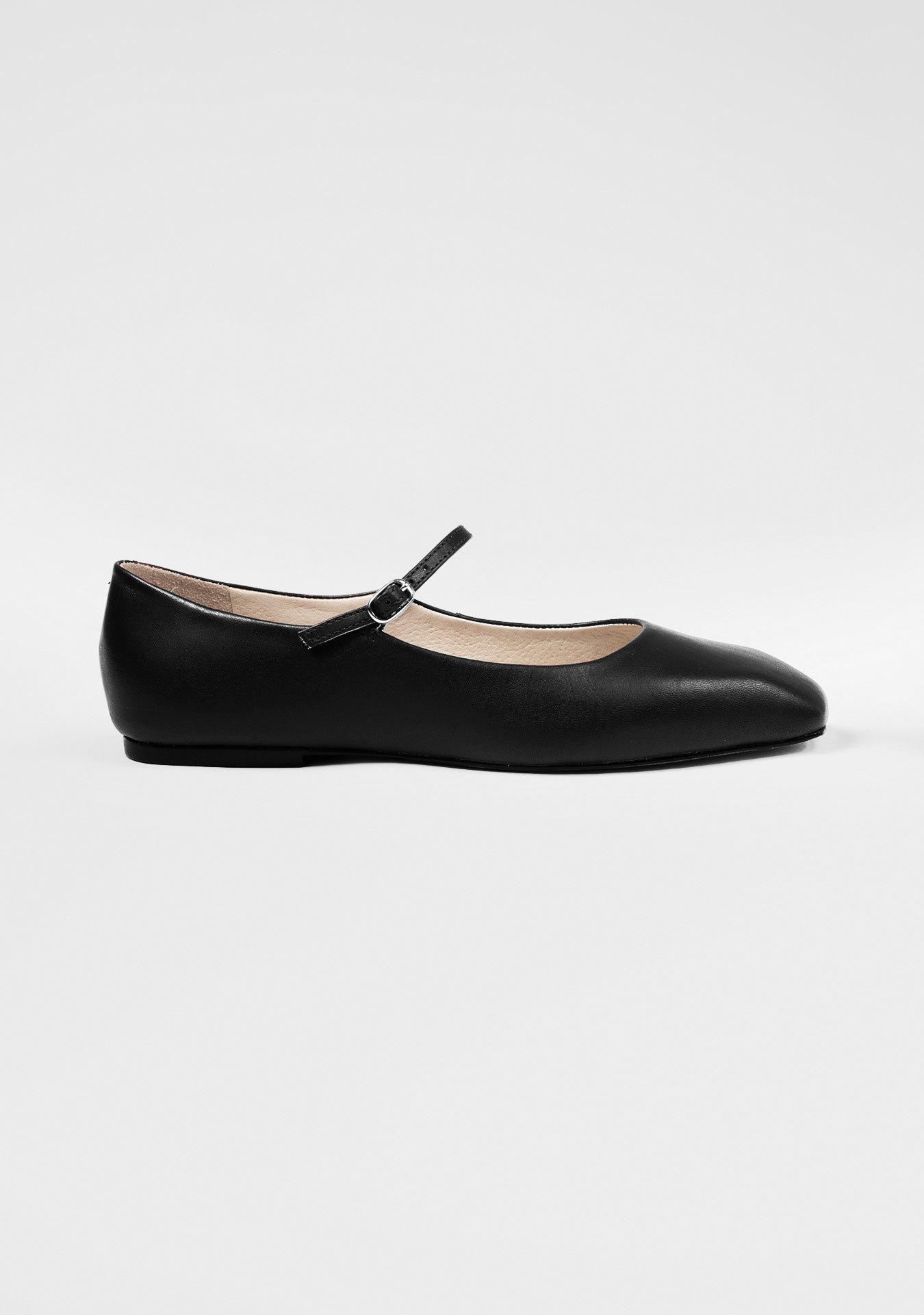 Mavie Black Ballerinas