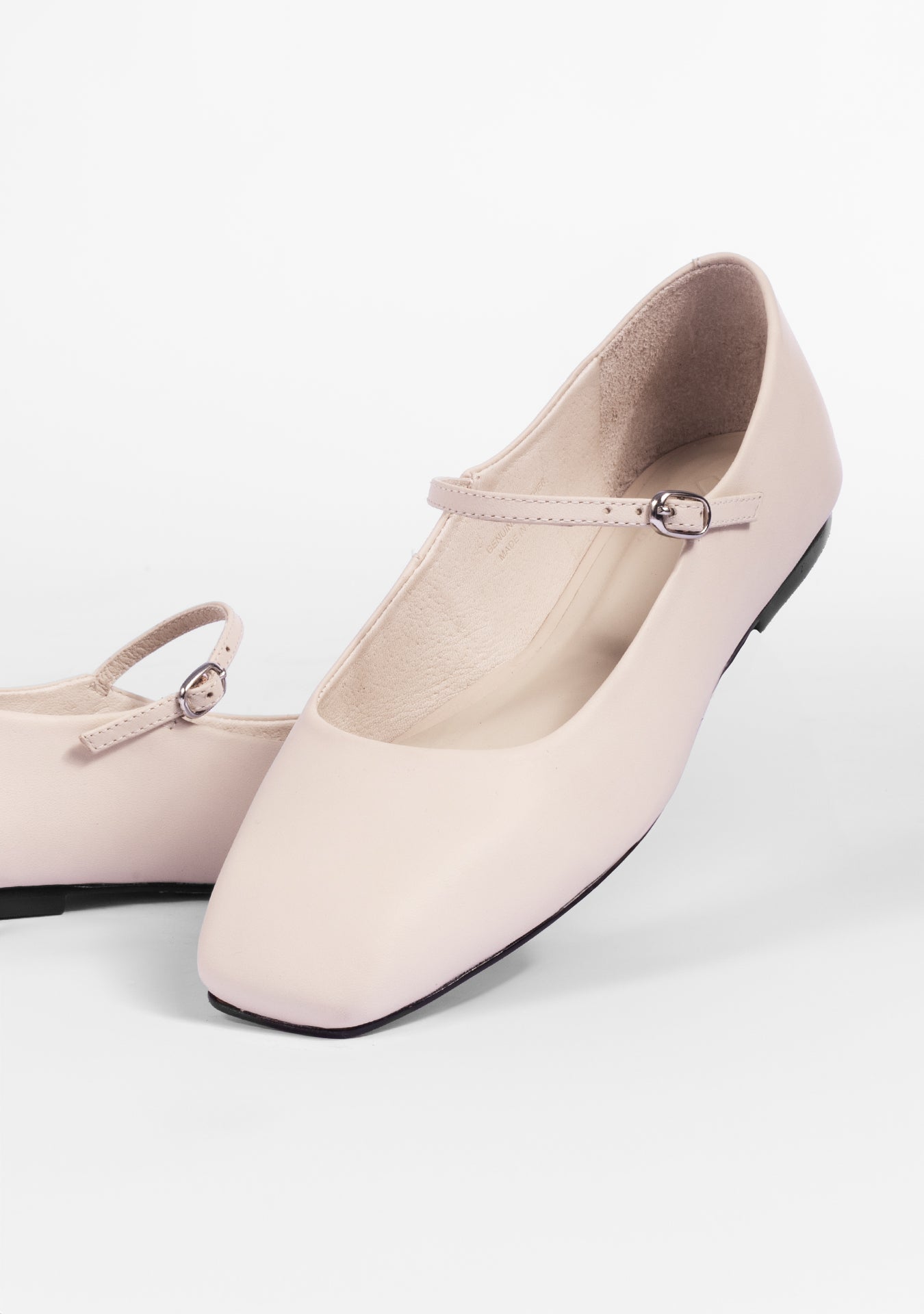 Mavie Vanilla Ballerinas