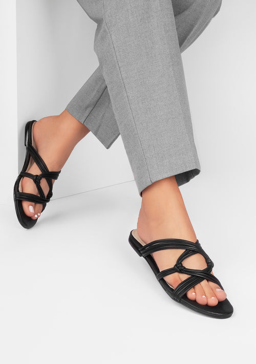 Ravello Black Sandals