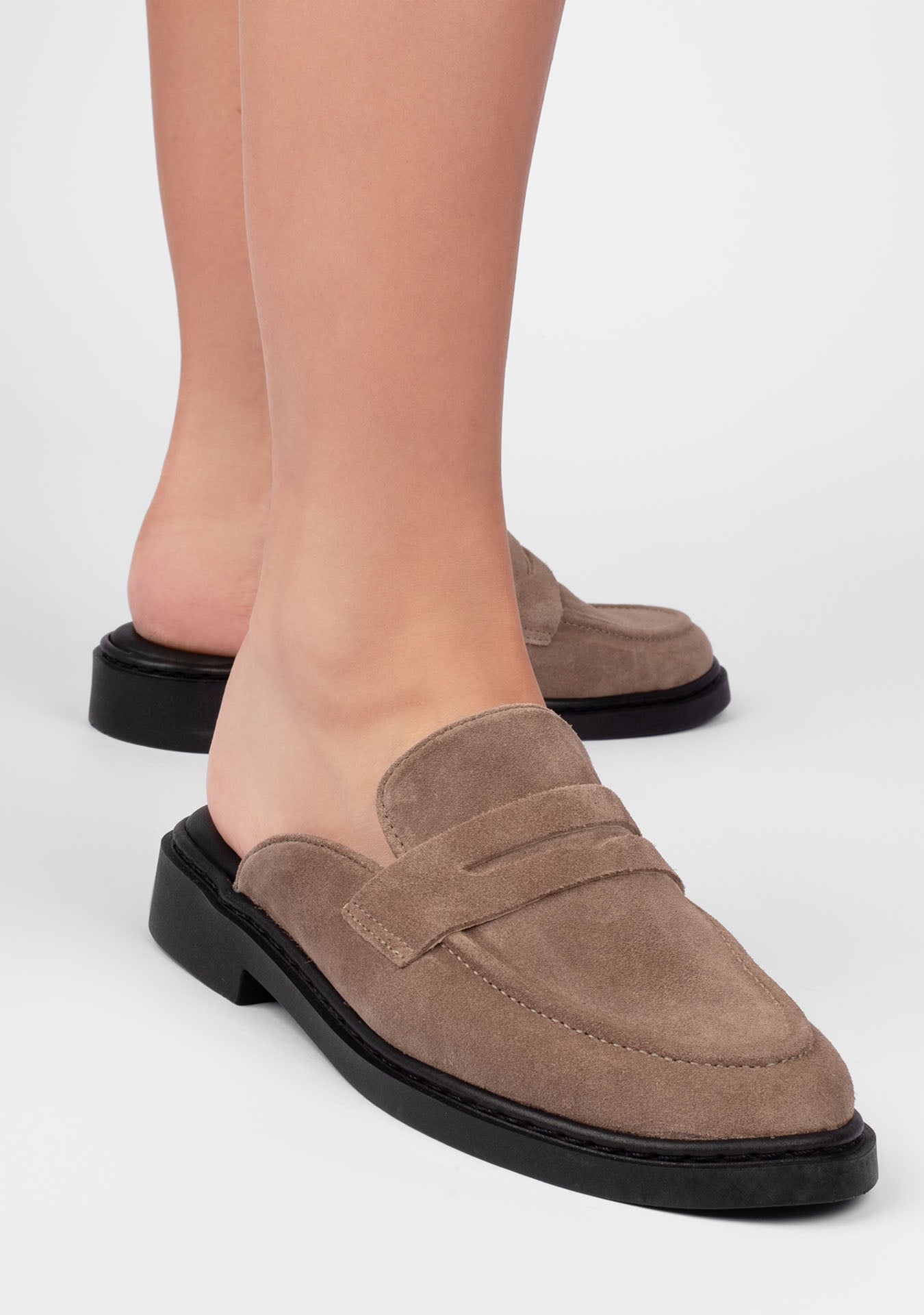 Silvana Lead Mules