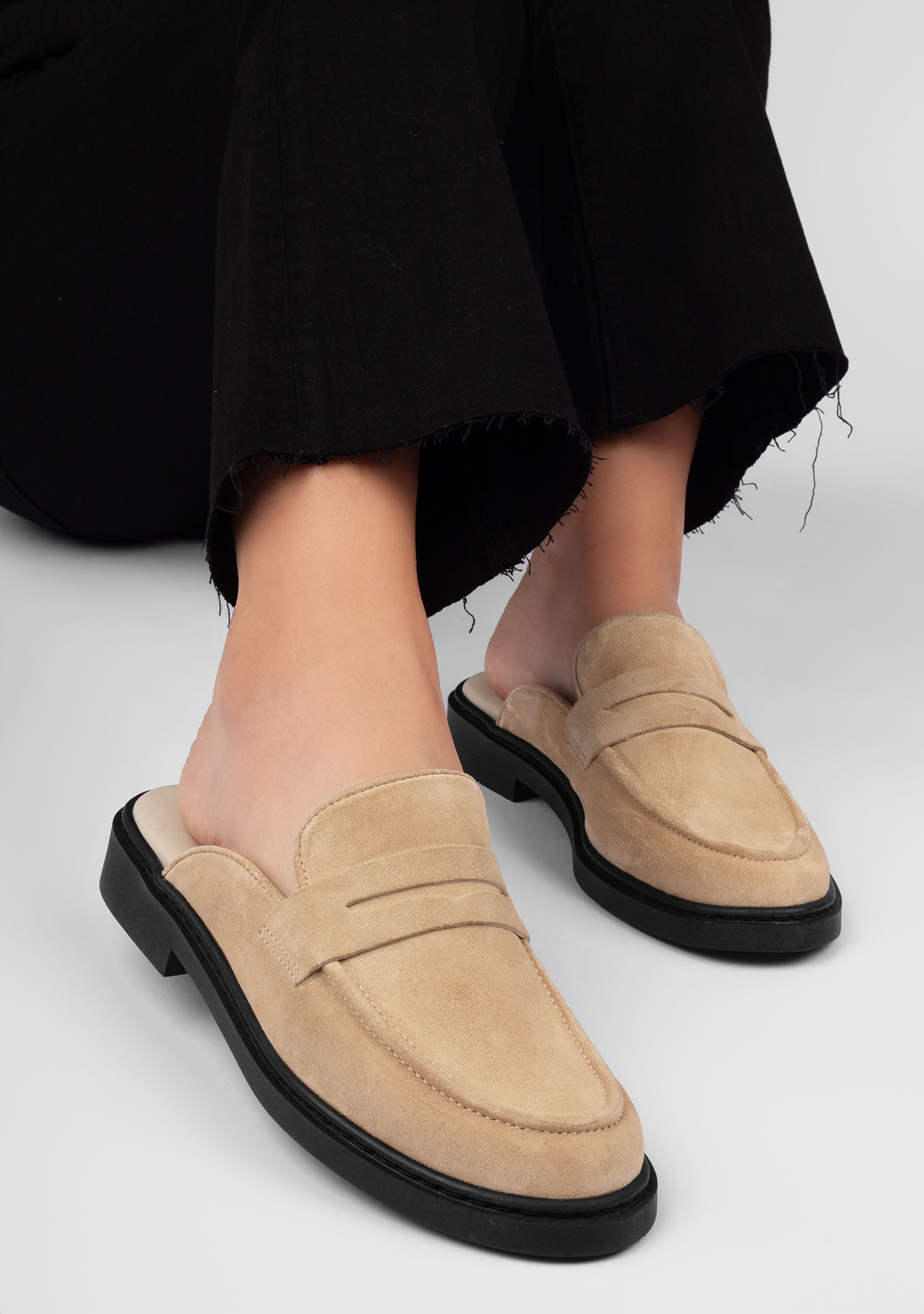 Silvana Sand Mules