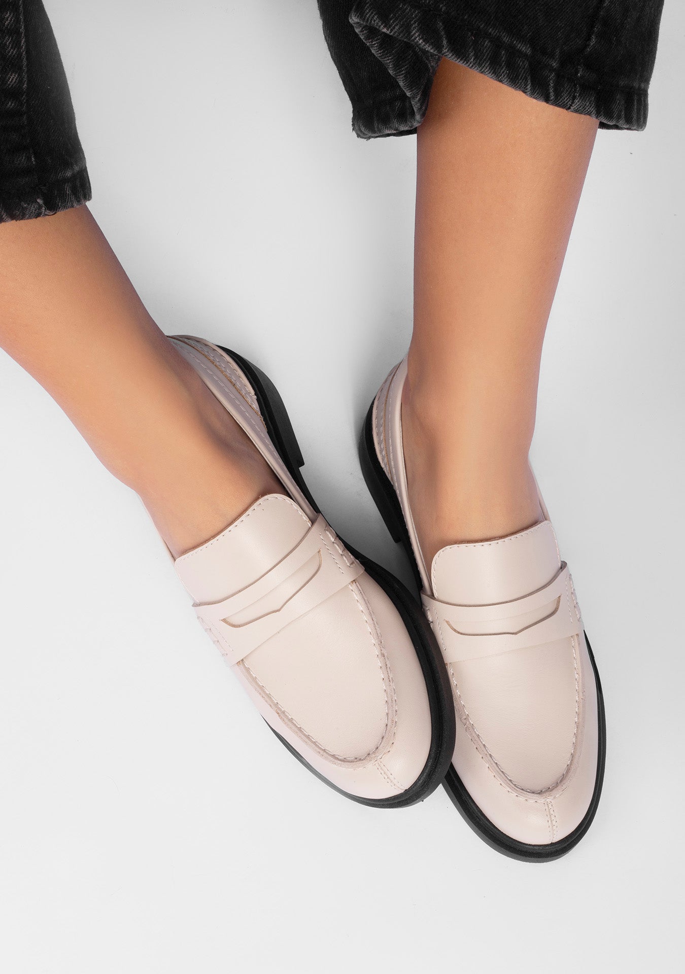 Taylor Vanilla Loafers