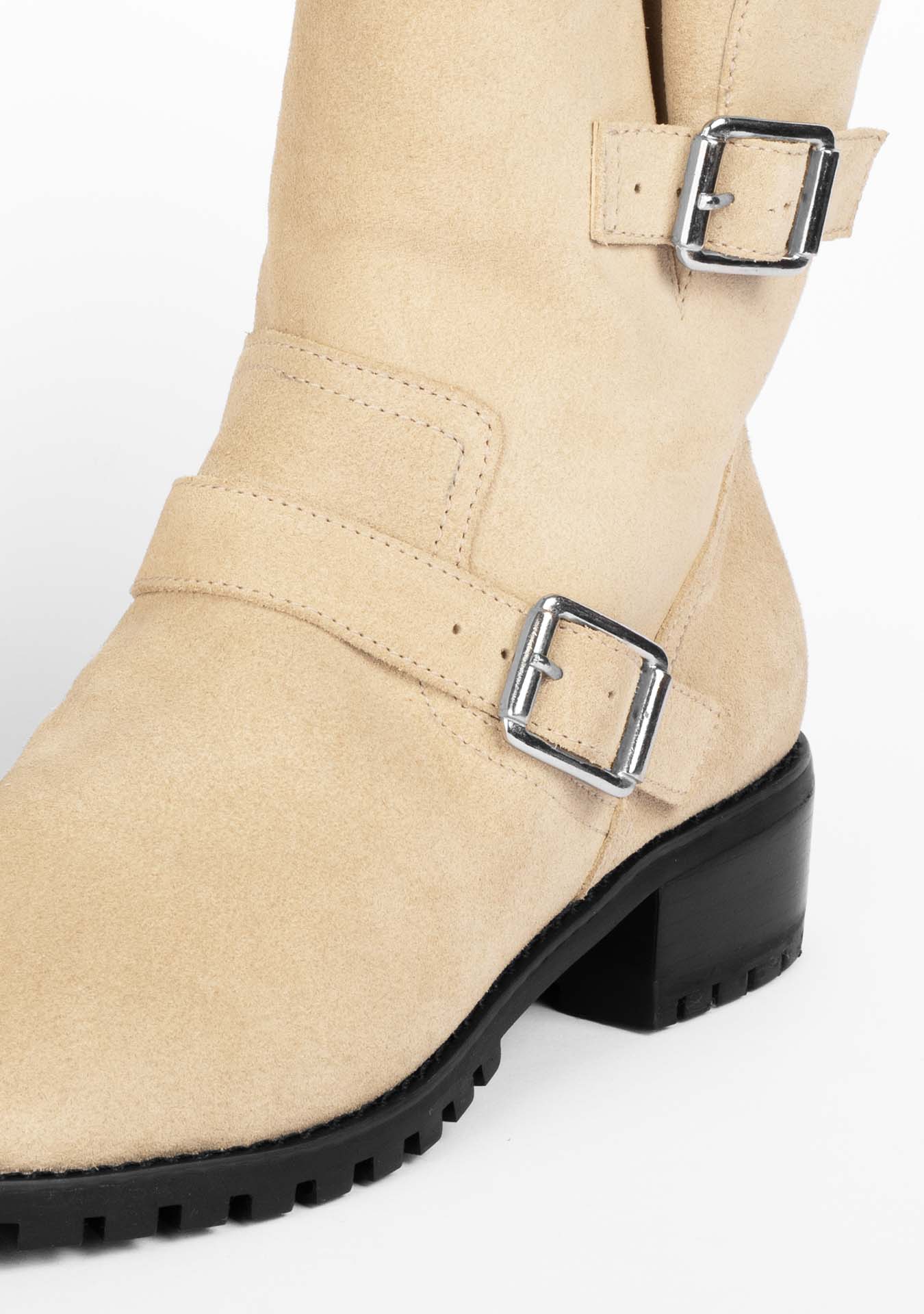 Turner Sand Boots