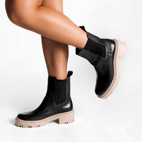Lia Black Chelsea Boots