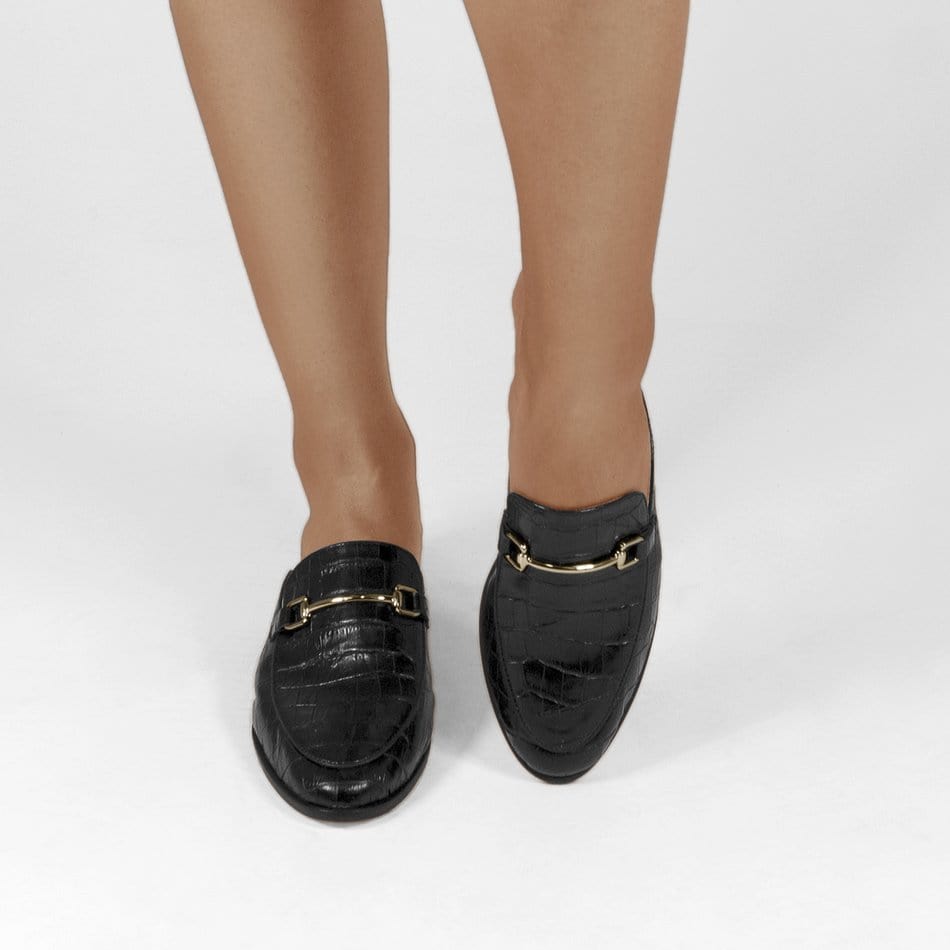 Vinci Shoes Stefanie Croc-Ebossed Black Mules