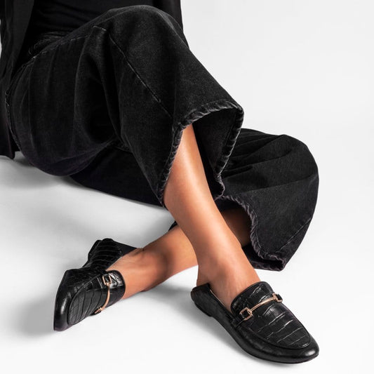 Vinci Shoes Boston Croc-Embossed Black Loafers