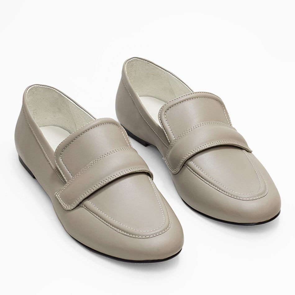 Vinci Shoes Cartagena Greige Loafers