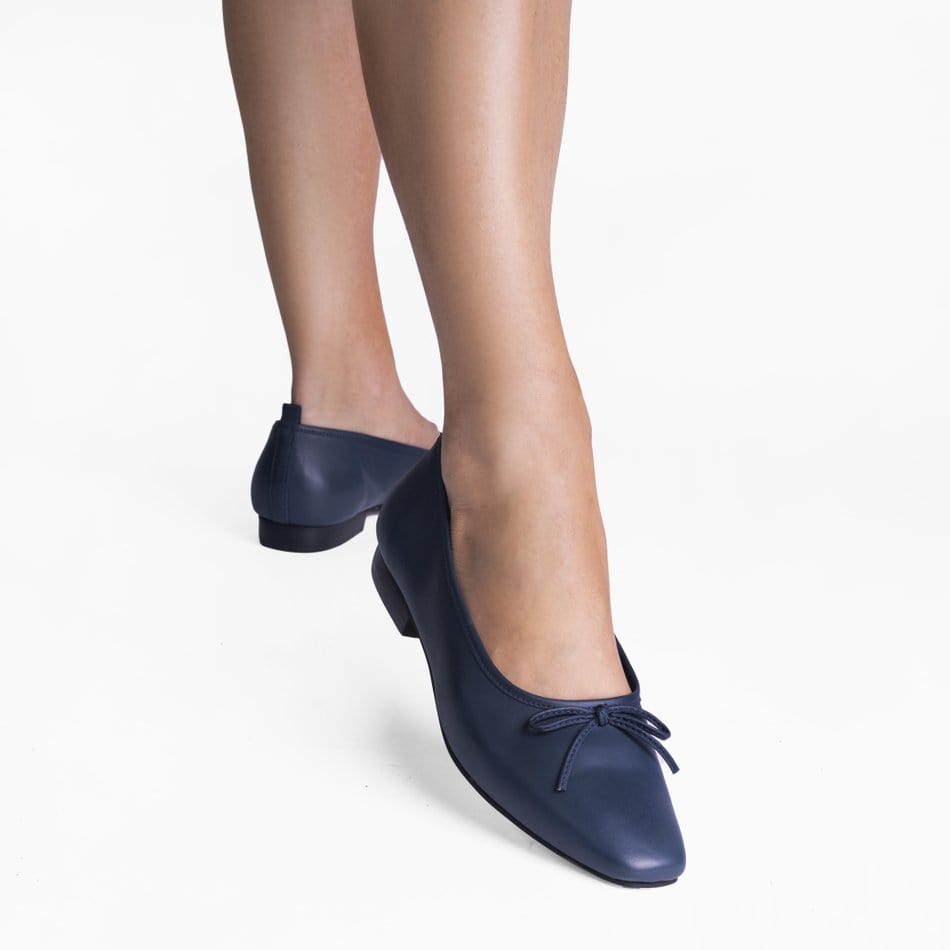 Store Centrum Løsne Dafne Navy Blue Ballerinas – Vinci Shoes