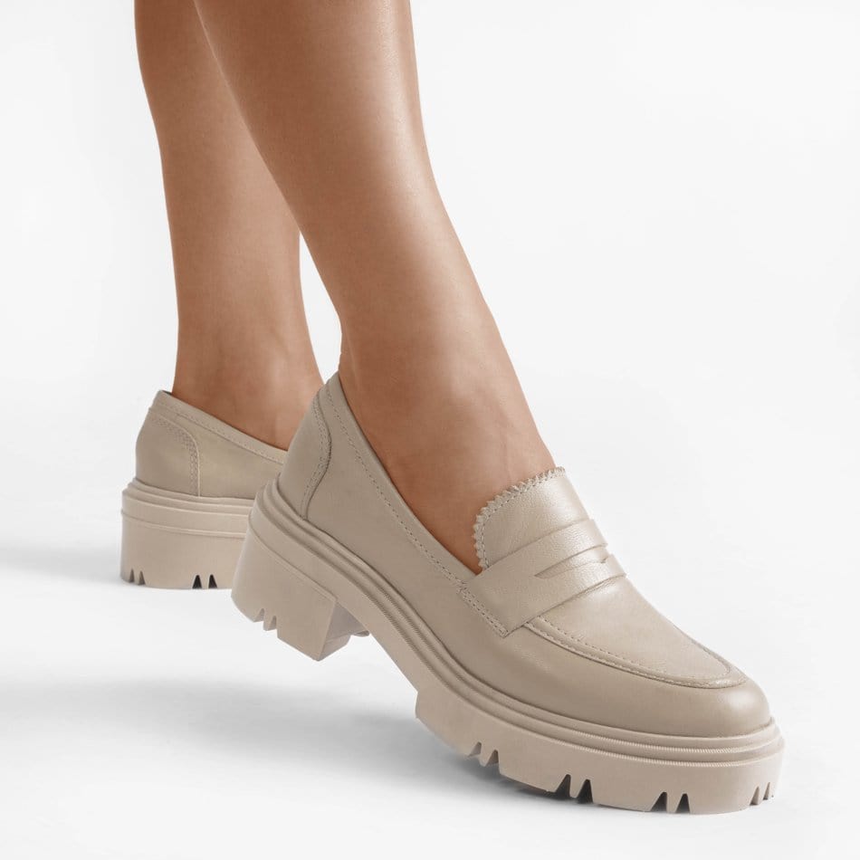 Vinci Shoes Dara Full Beige Loafers