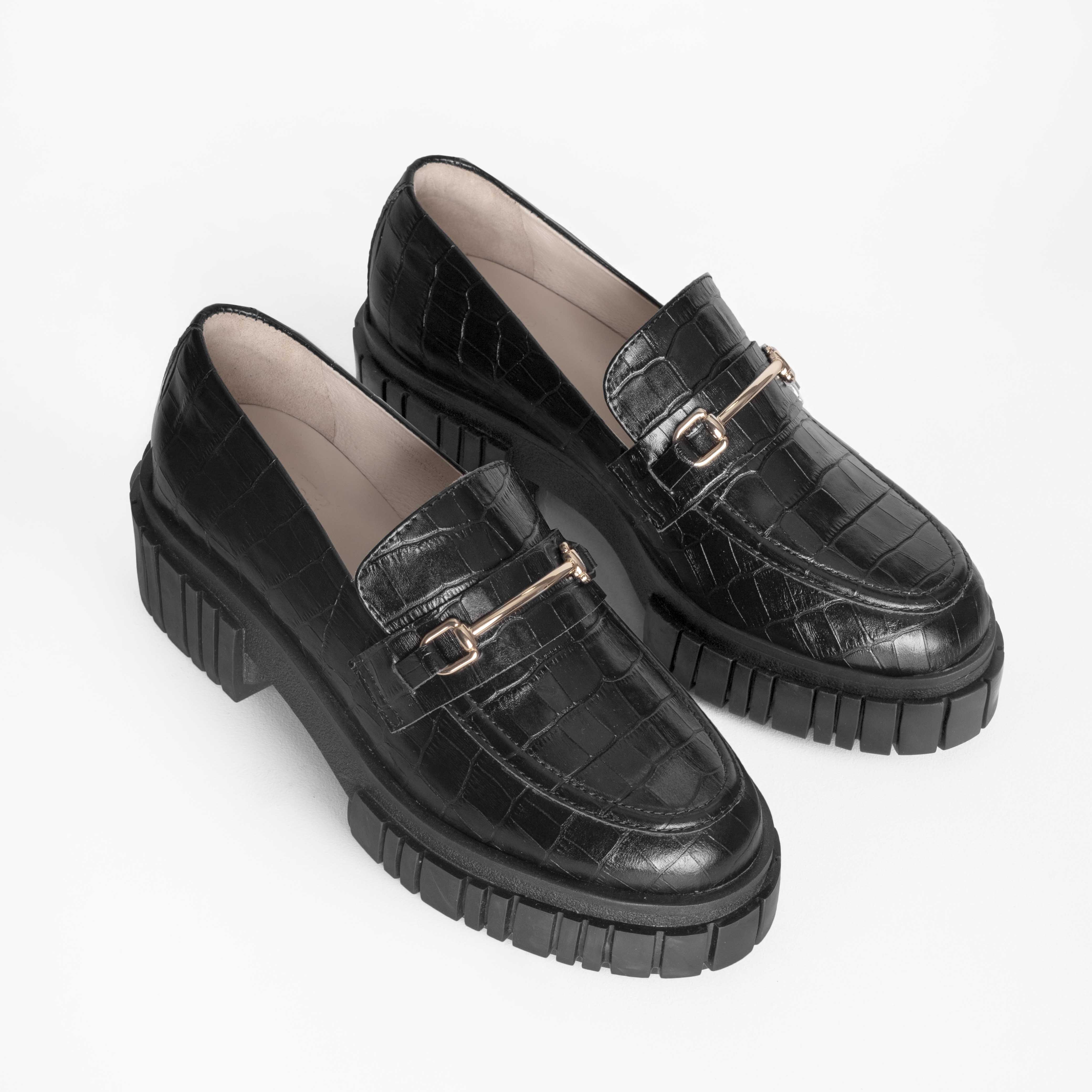 Croc hot sale embossed loafers