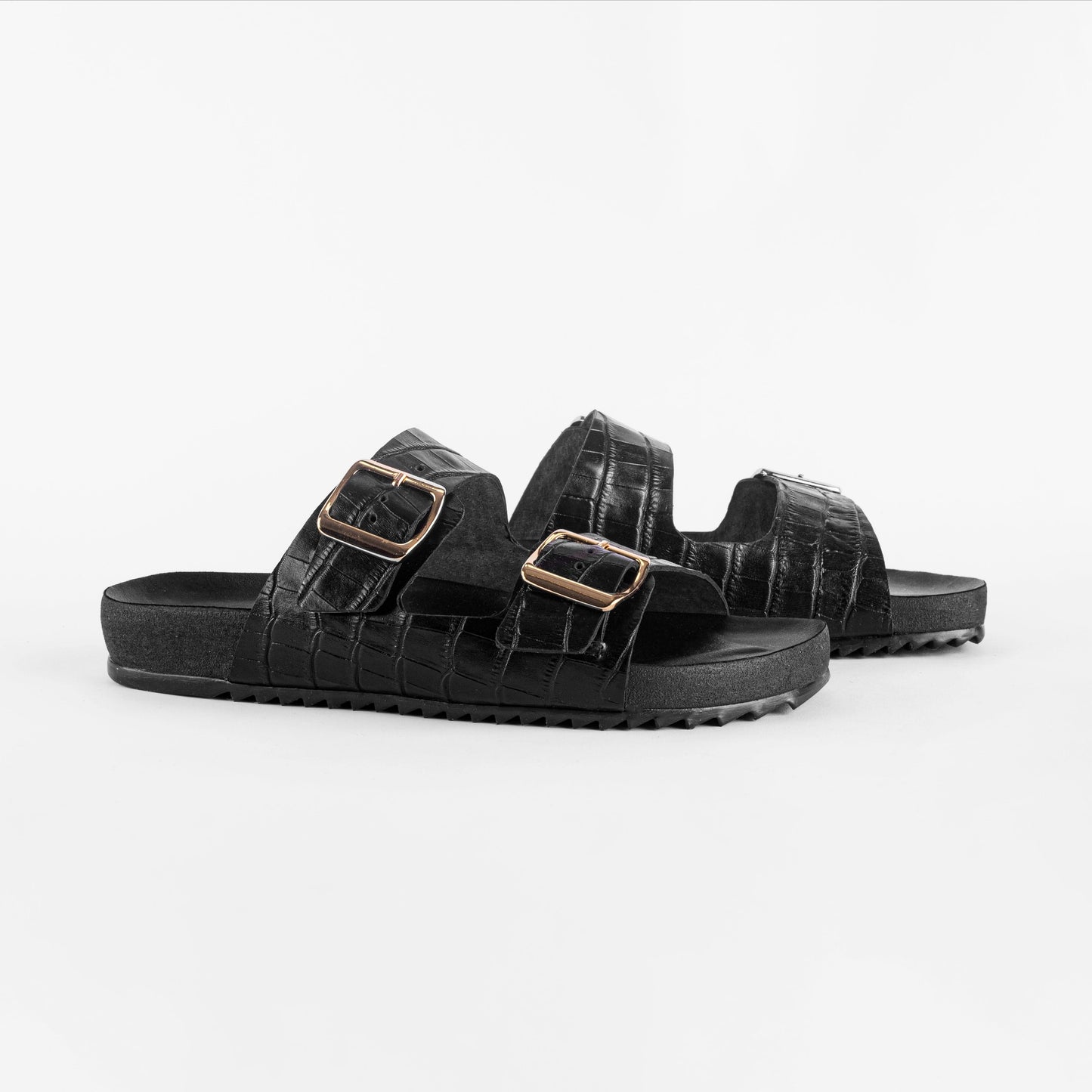 Vinci Shoes Cuba Croc-Embossed Black Sandals